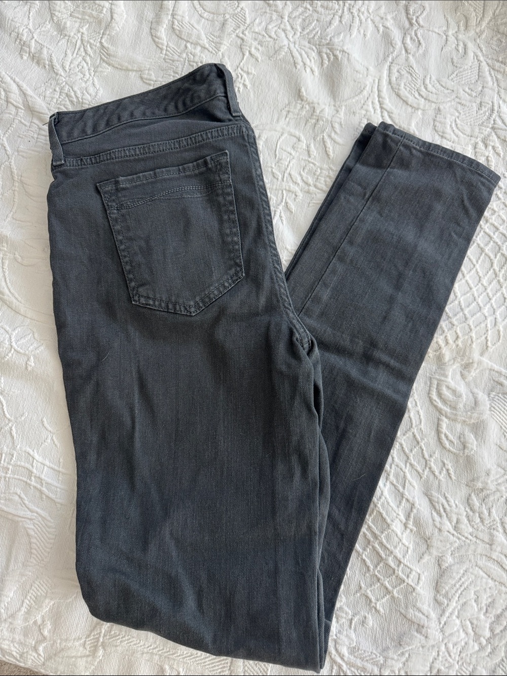Eddie Bauer Women's Skinny Jeans in Charcoal Black